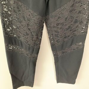 BCBG lace leggings XXS